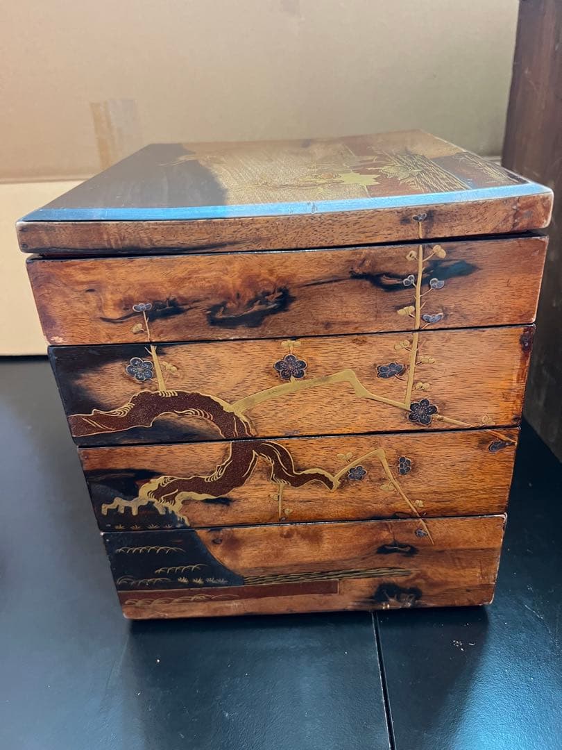 791  明治二十九年　沈金重箱　金蒔絵　4重　高級　時代物