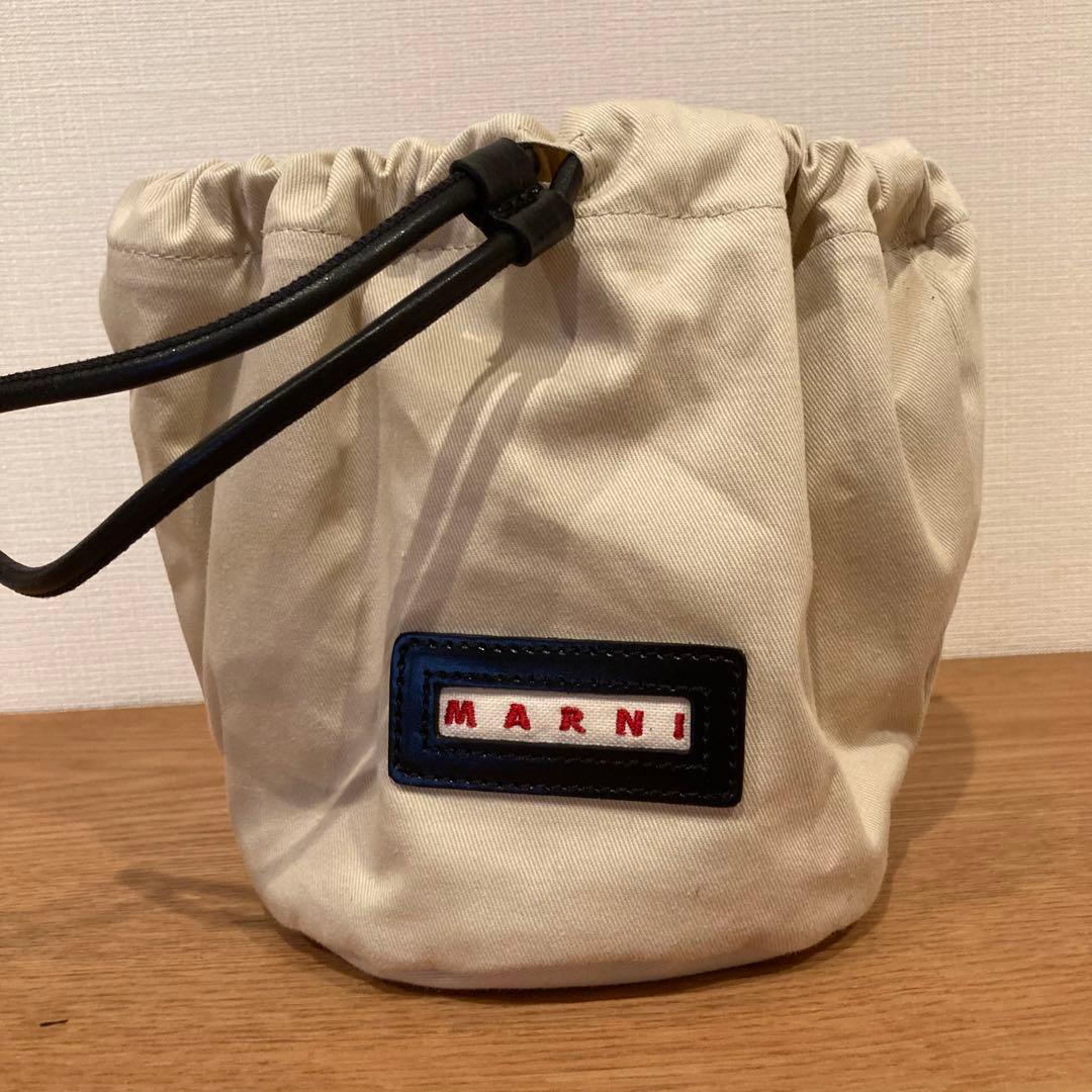 2023年購入 MARNI マルニ かごバッグ スモール ブラック