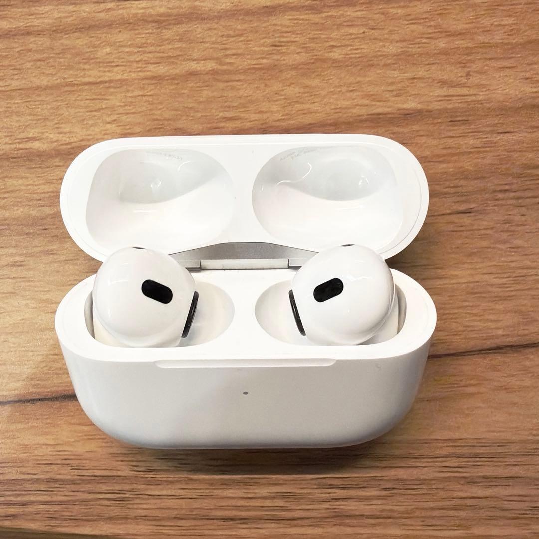 AirPods Pro 2 Type-C イヤーピース、ケース付属