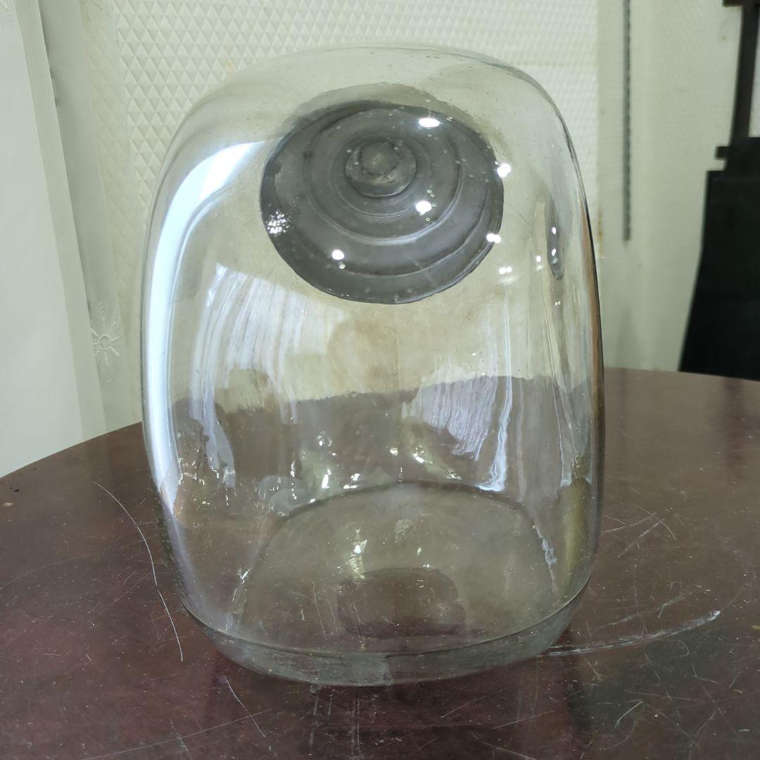 タマちゃん　骨董 猫瓶 ガラス製 丸型 容器 蓋付き 駄菓子屋