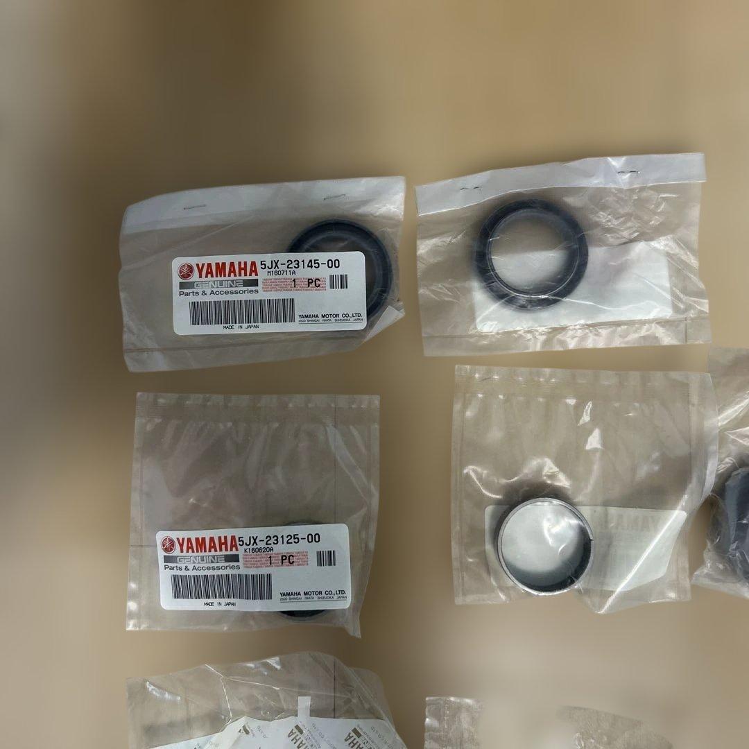 YAMAHA SR400フロントフォークO/Hシールセット左右1式