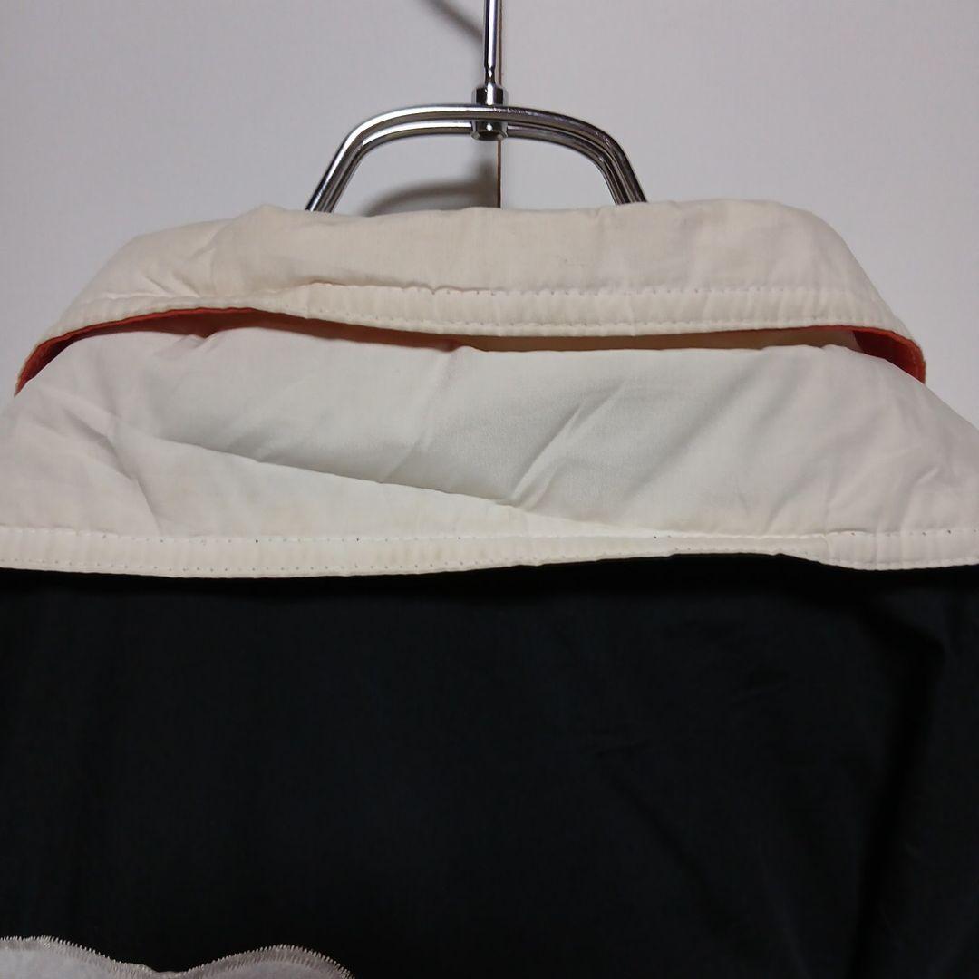 NHL ナイロンジャケット　中綿入り Nutmeg By Campri　C233