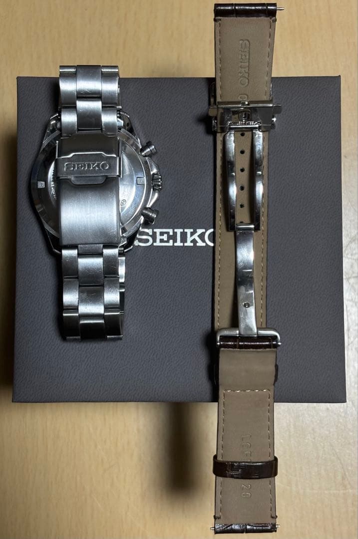 乃*耶様 セイコークロノグラフ グリーン　純正革ベルト　予備　セイコーSSベルト