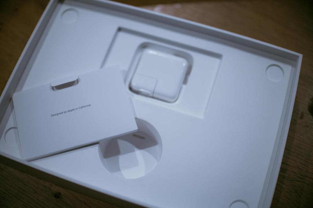 M1 MacBook Air シルバー