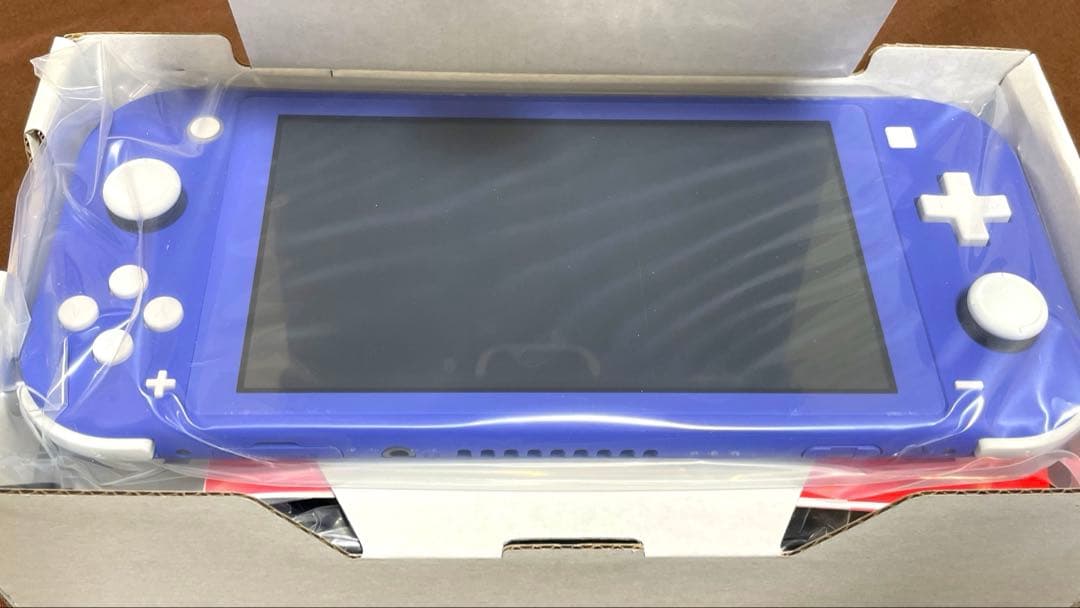 スイッチライト　新品 Nintendo Switchライト（ブルー）