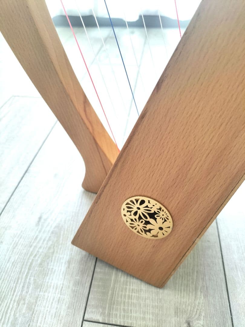 人気のおとつぶハープ　木製　15弦ミニハープ