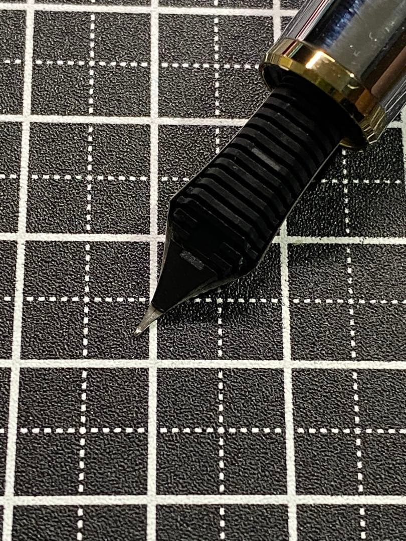 SAILOR HELLO KITTY 35th Anniversary 万年筆