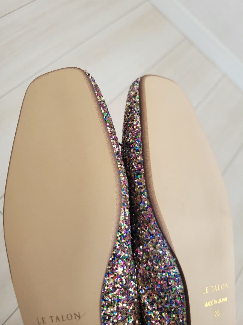 新品　LE TALON グリッター フラット パンプス 23cm