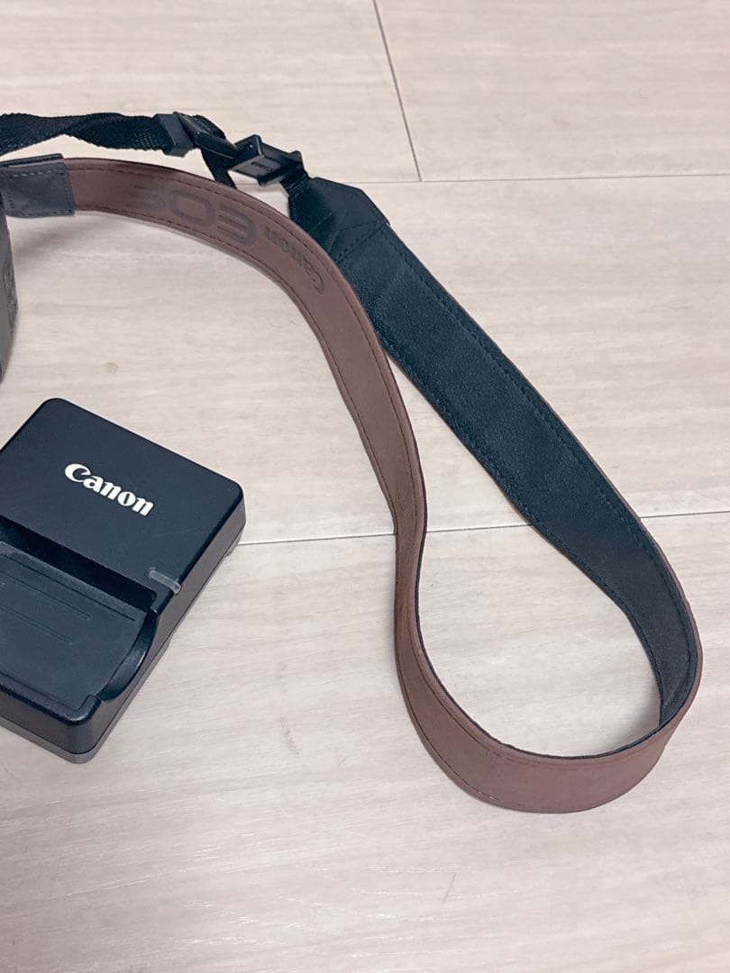 Canon EOS kiss X3デジタル一眼レフカメラ