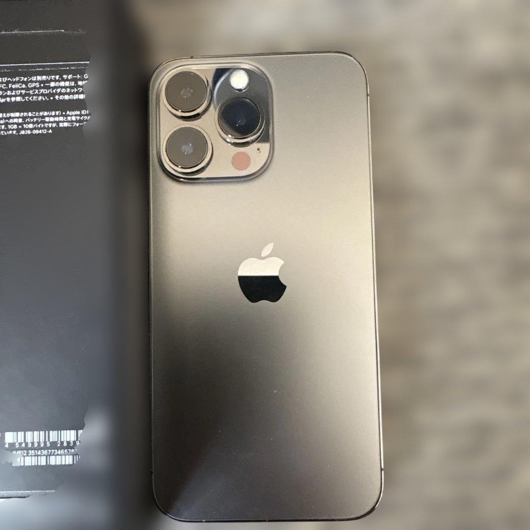 タツキ◯◯専用　Apple iPhone 13 Pro グラファイト 本体