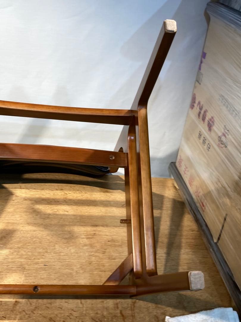 画像30枚 変形有 カリモク60＋ アームレスダイニングチェア ブラック カリモ