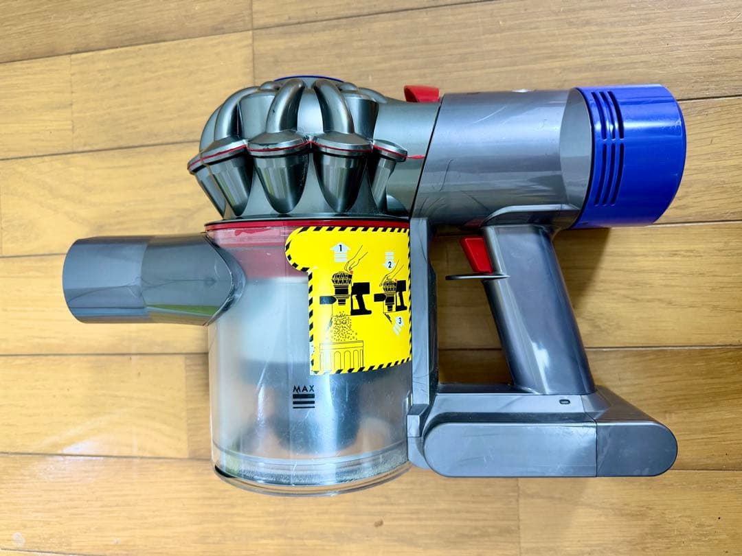【美品】Dyson ダイソン V7 fluffy SV11 分解清掃済