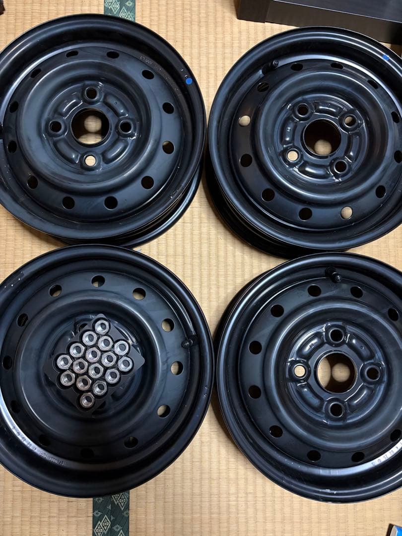 スズキ　エブリイバン純正 鉄チンホイール スチールホイール　 ナットセット　4本