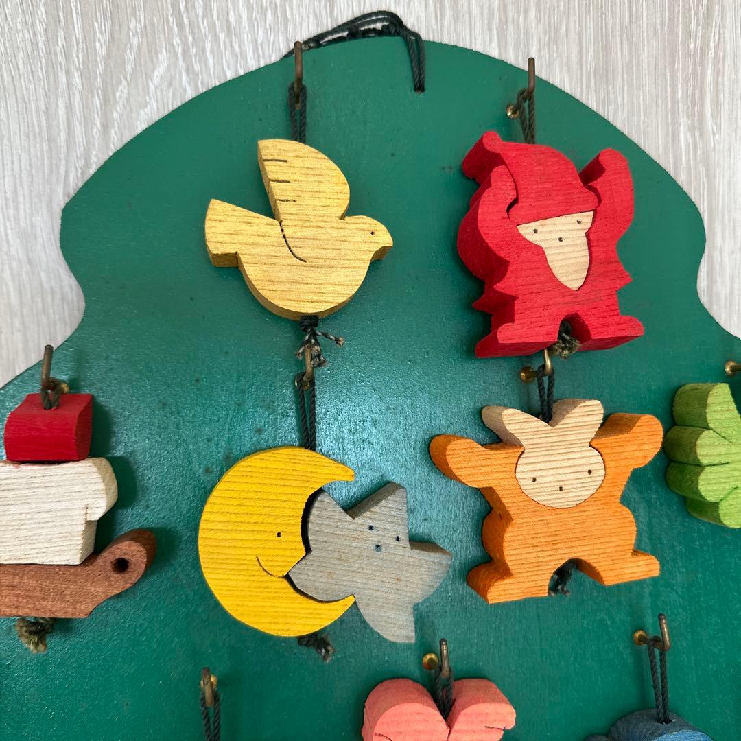 木製クリスマスツリー型飾り 動物・サンタモチーフ