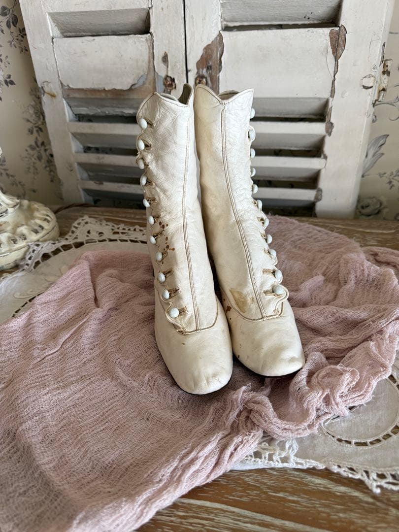 フランスアンティーク希少！ヴィクトリアンウェディングレザーボタンブーツ白