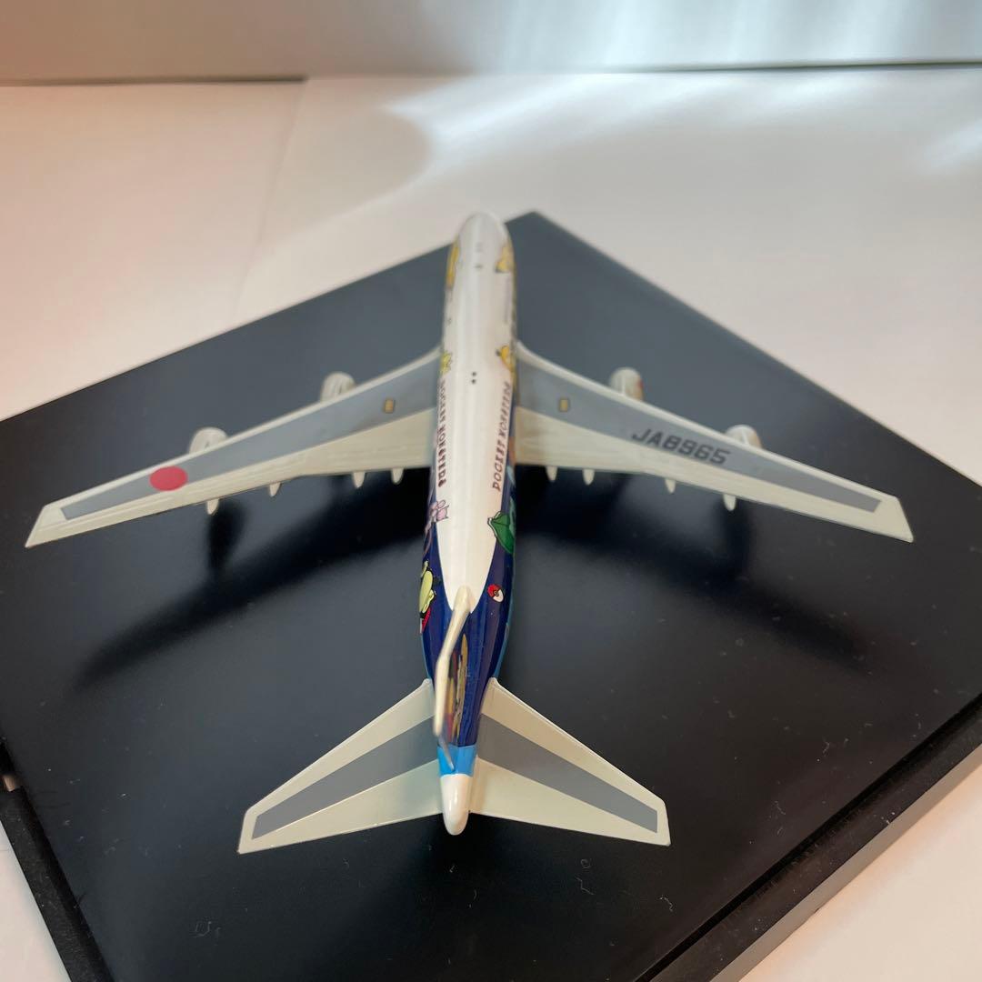 2296.ピカチュウANAケース付き