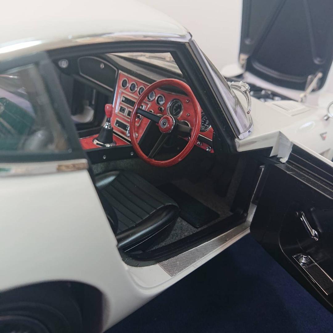 デアゴスティーニ トヨタ 2000GT 1/10 初期型 完成品