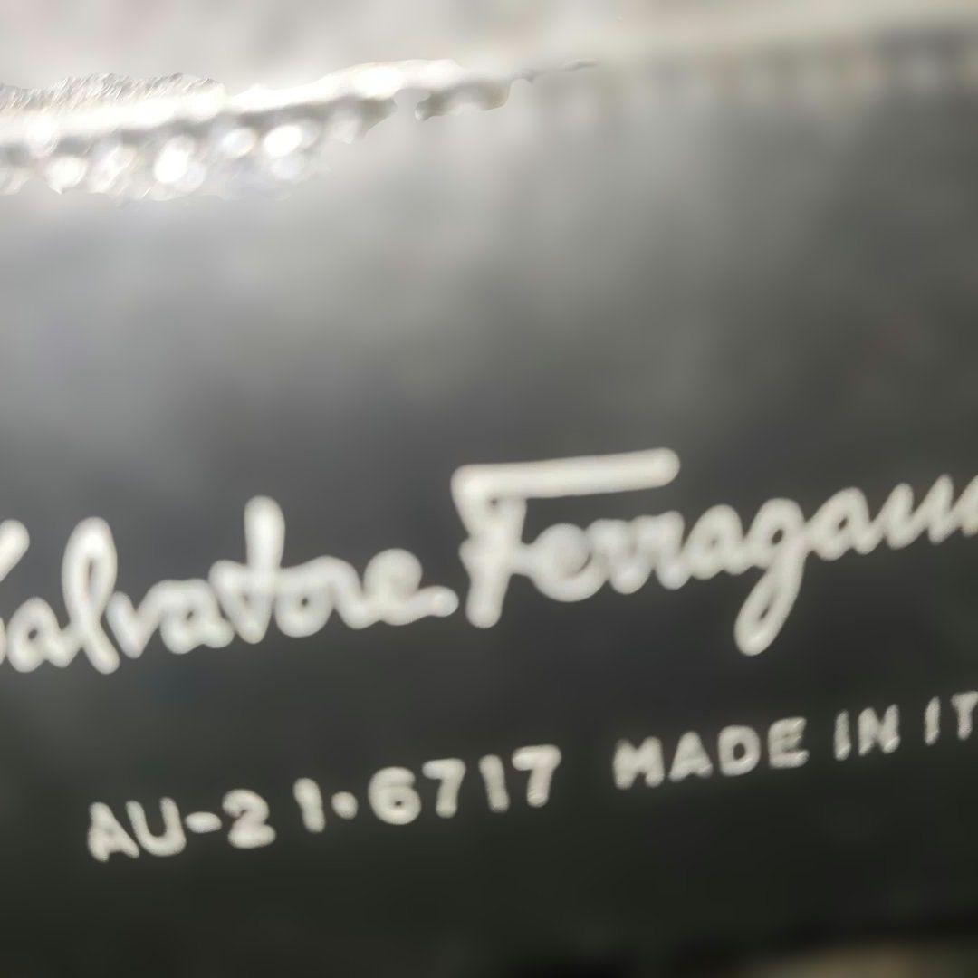 P*e様 Ferragamo　バック