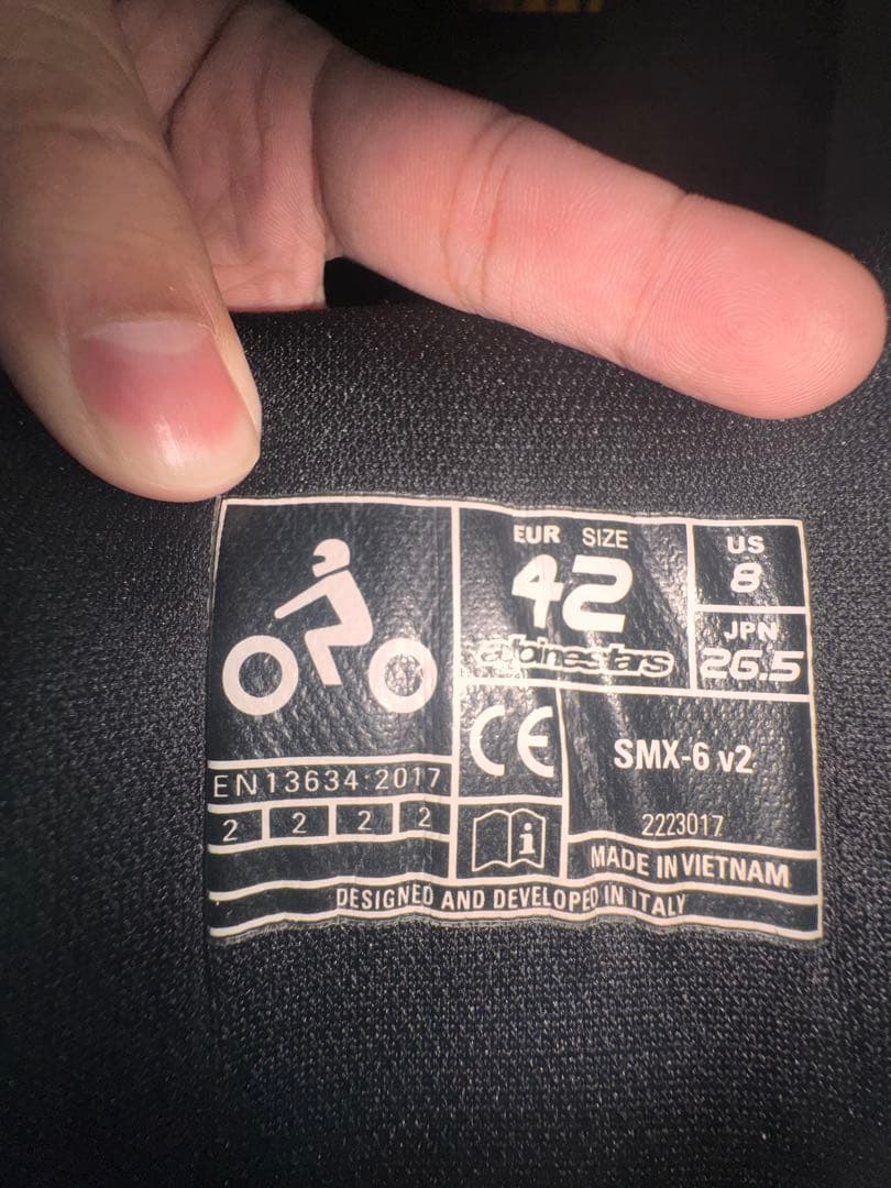 alpinestars SMX-6 V2 42 ブラック・グレー・レッド