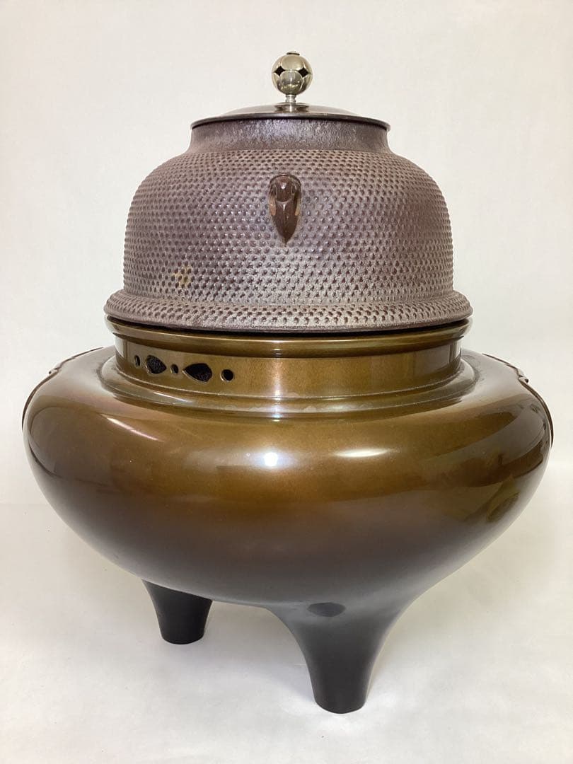 茶道具 古物品 唐銅朝鮮風炉 南鐐つまみ 釜師 高橋敬典 風炉師 金谷浄雲 木箱
