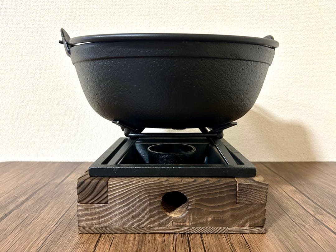 【美品】南部鉄器 鉄鍋 いろり鍋 スタンド付き