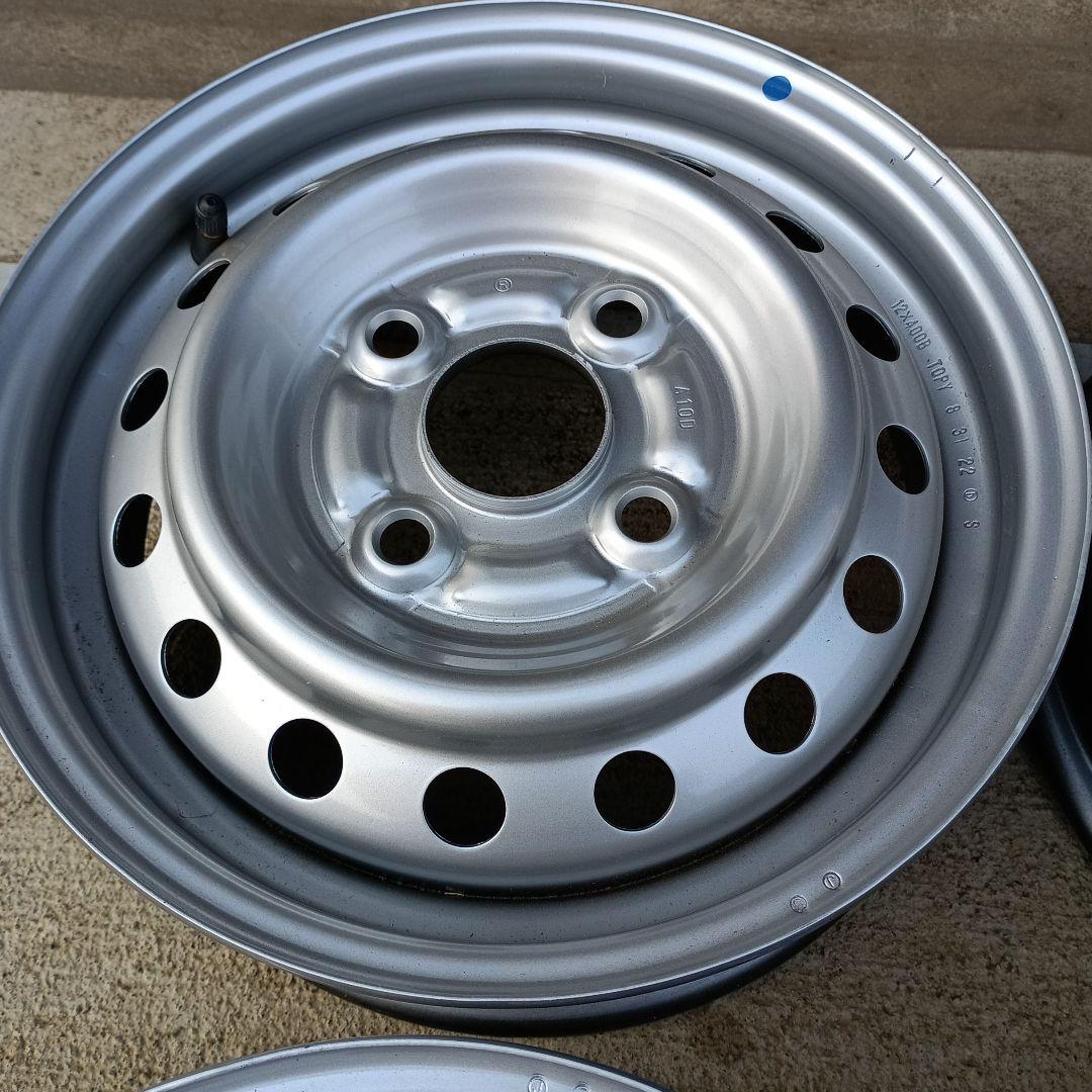 車両未装着　美品　スチールホイール 12インチ 4穴　PCD100 1度組込み品