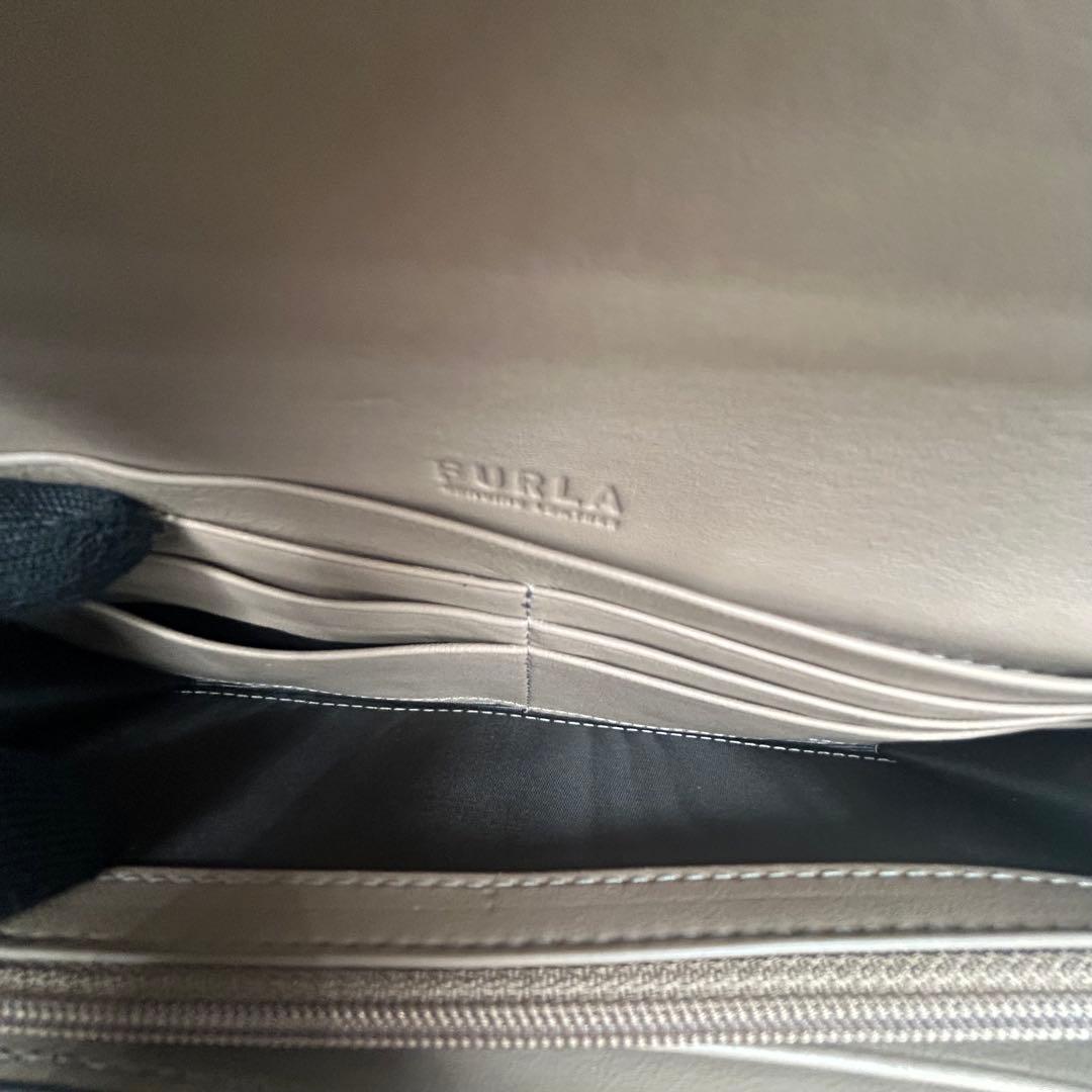 未使用級　FURLA　フルラ　長財布　レザー　アーチロゴ　ソフィア