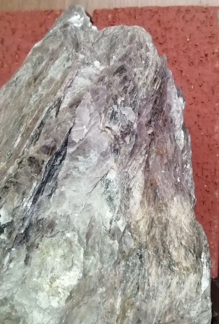 レピドライト4.9kg ーt774