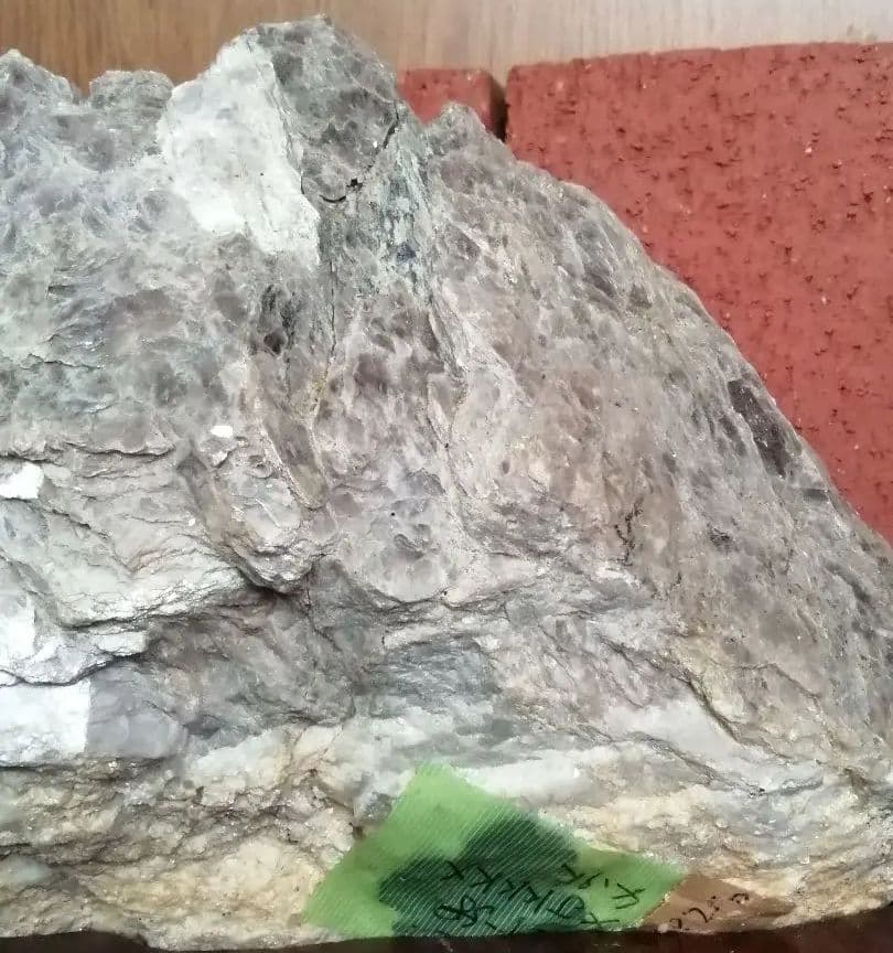 レピドライト4.9kg ーt774