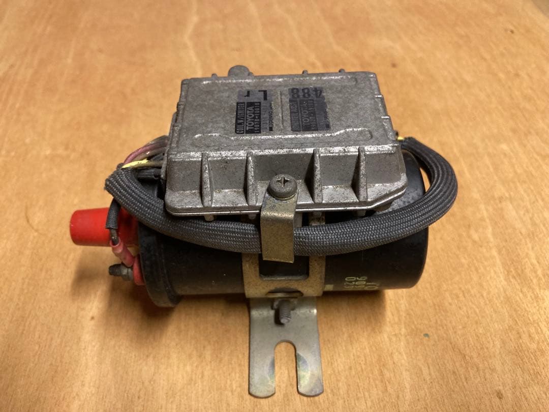 トヨタ 純正 イグナイター イグニッションコイル 130クラウン