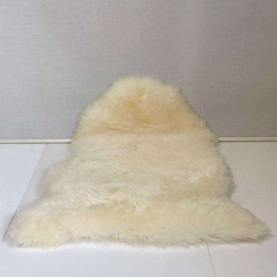 ムートン 羊毛 本革 長毛 白色 座布団 ラグ 背もたれ 椅子 車 座席 新品