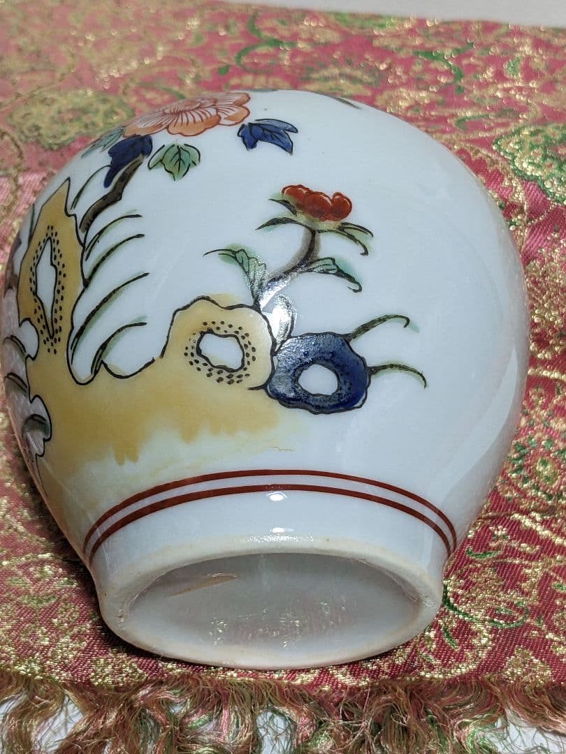 ♦11代酒井田柿右衛門 岩牡丹文様壺小壺 明治時代〜大正時代 古美術骨董品