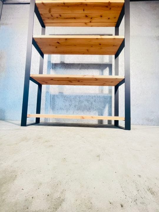 シェルフ　棚 ラック　アイアン家具　無垢