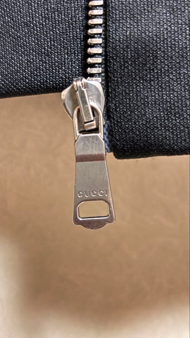 ☆美品☆GUCCI トラックジャケット ロゴ シェリーライン 黒 Mサイズ