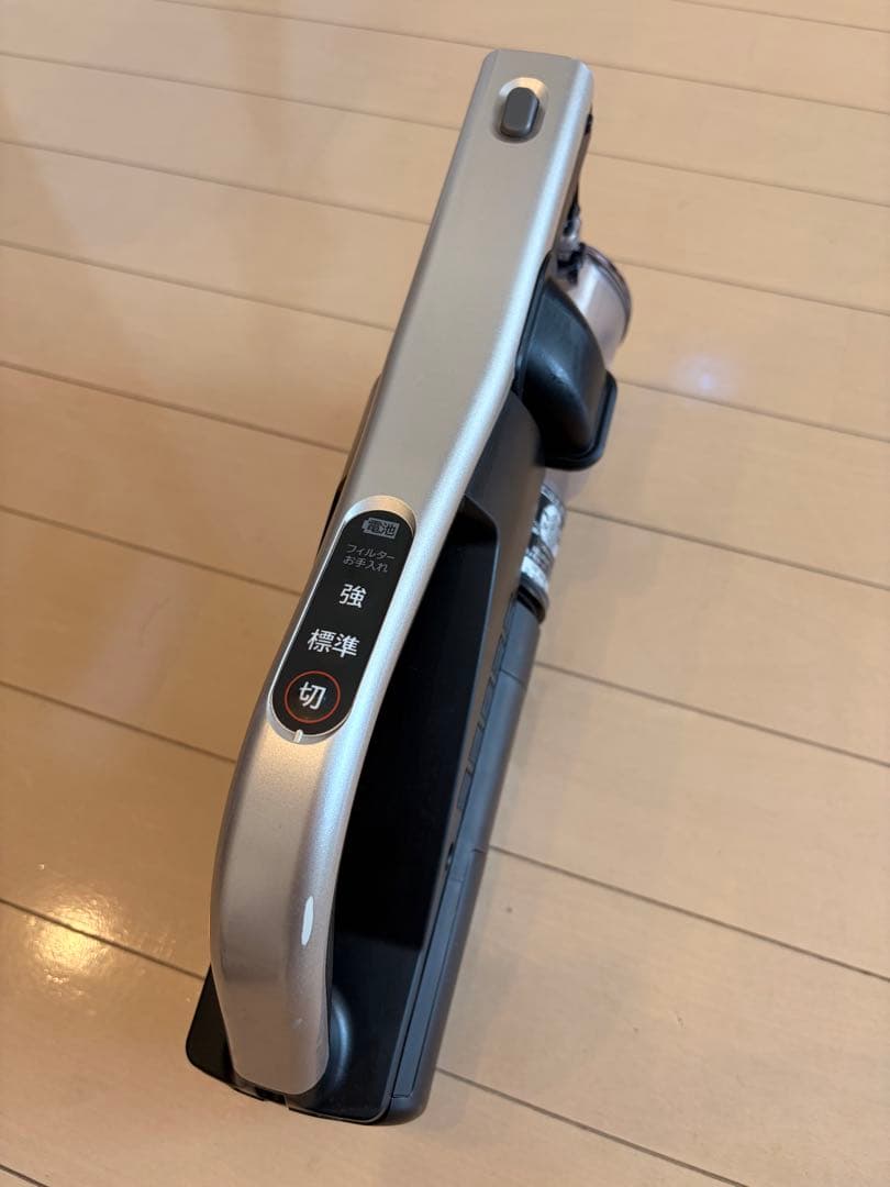 リ*ん様 【2024年製】HITACHI 日立 ラクかるスティック PV-BL3