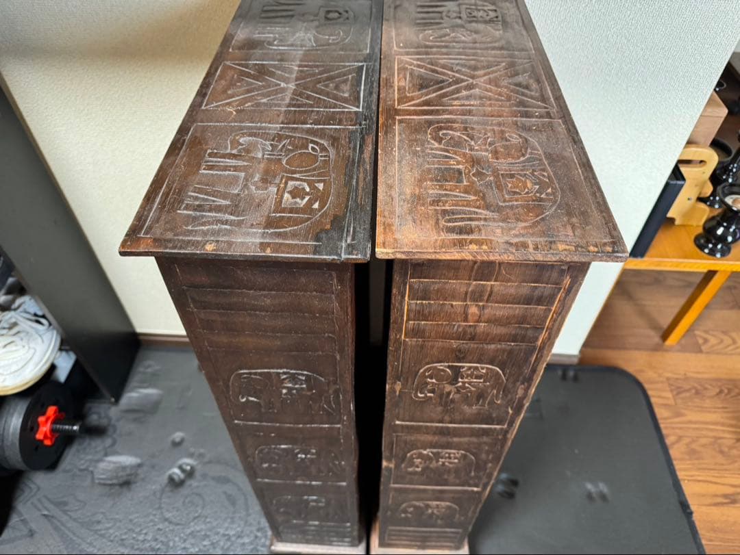 アジアン　バリ島　エスニック　ラック　彫刻