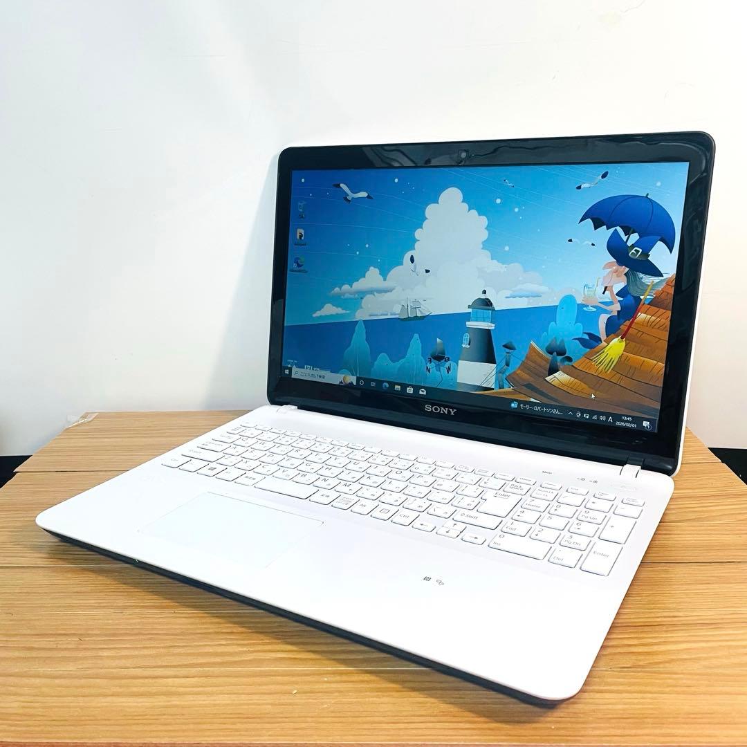 美麗デザイナーズホワイトVAIO SSD512メモリ8Gwin11オフィスDVD