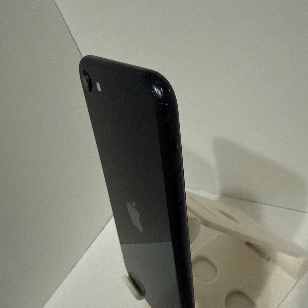 iPhoneSE 第3世代 64GB ブラック simフリー