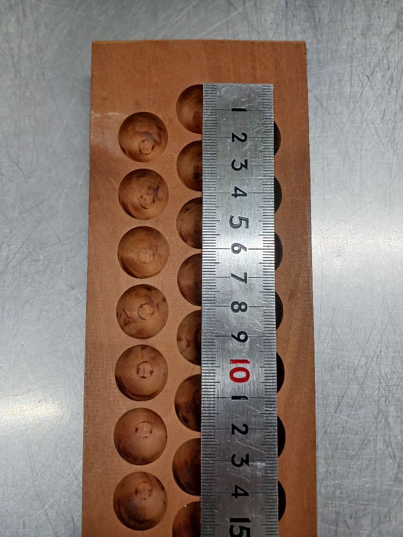 和菓子製作用木製型　羽子板　菓子木型