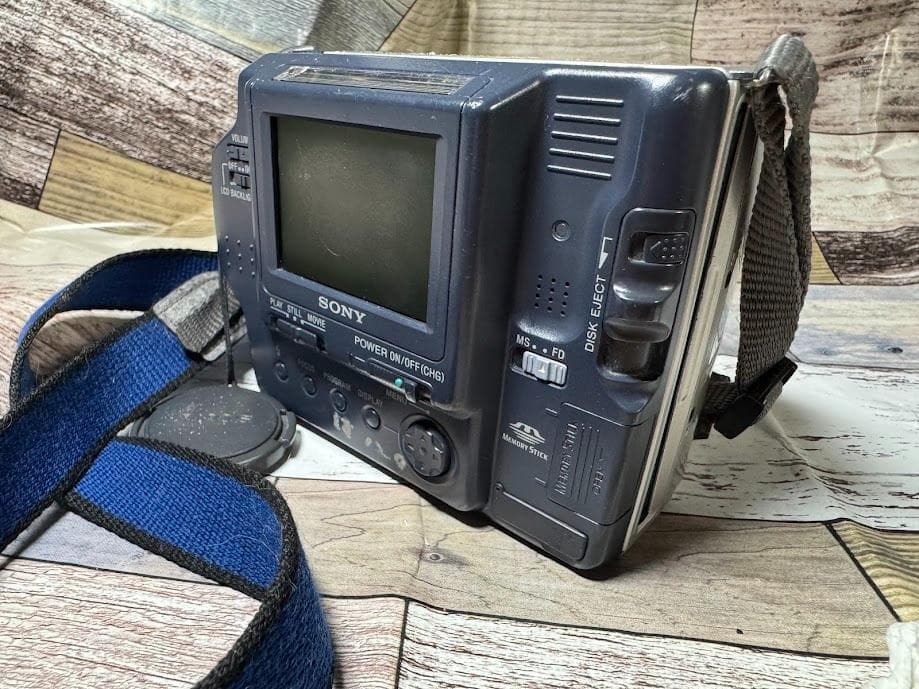 【希少】フロッピー記録　SONY　Digital Mavica MVC-FD92