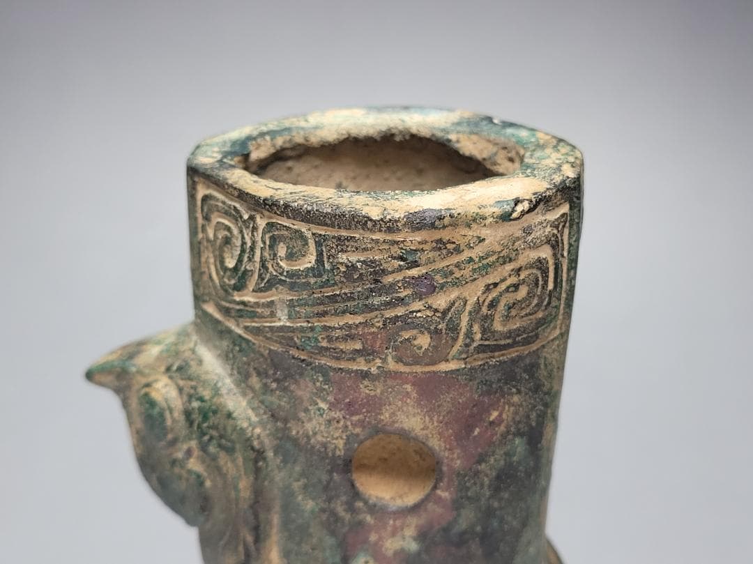 青銅製 陽刻鳥型文 刀柄 春秋戦国時代 高さ約15.7cm