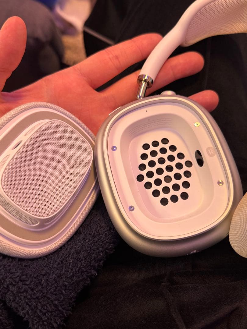 ヘッドホン AirPods Pro max - white