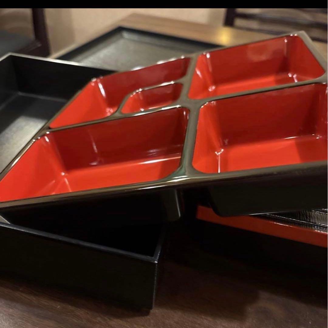 松花堂 弁当箱 幕の内 12セット 黒中赤 仕切り付 重箱 送料込み