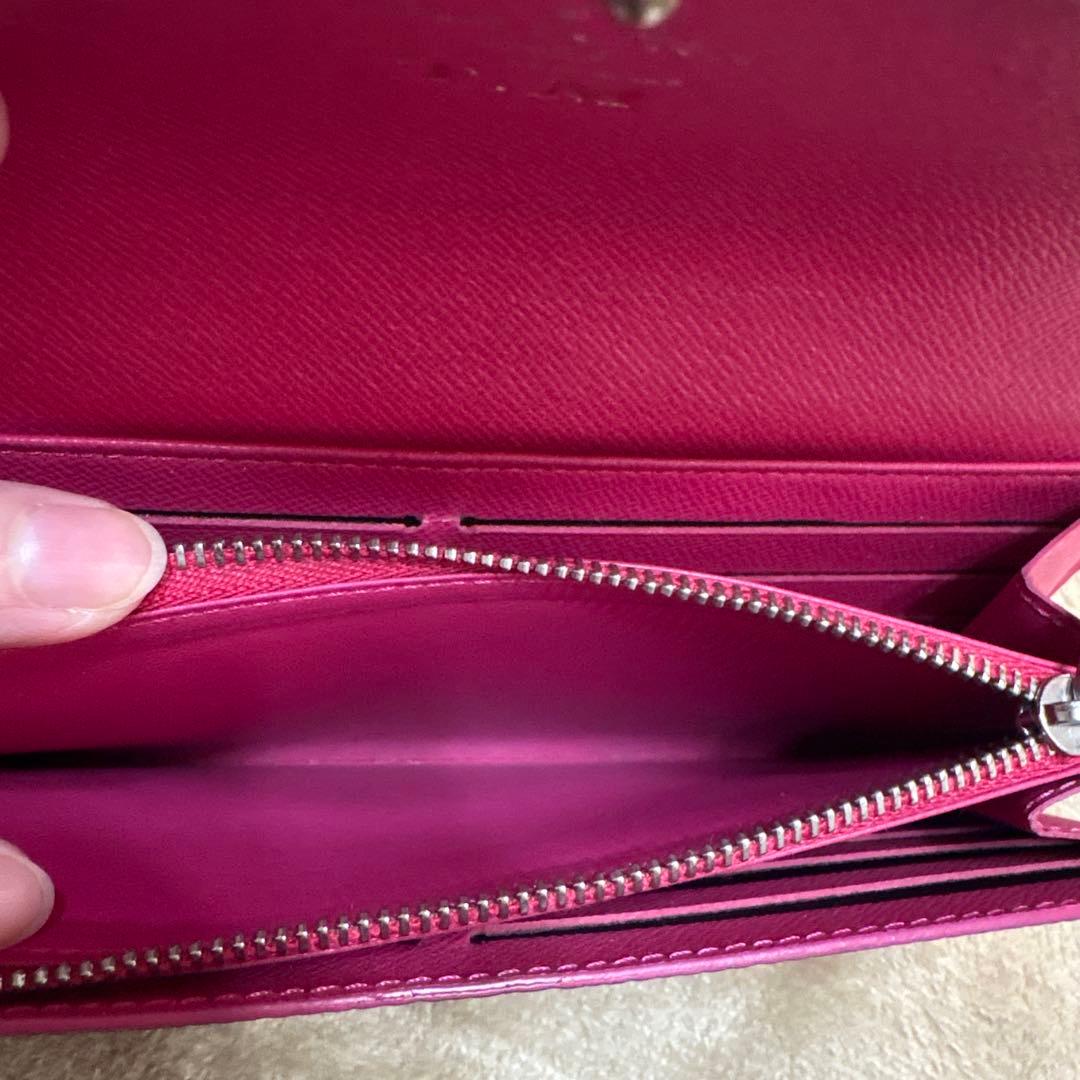 し*ば様 LOUIS VUITTON ポルトフォイユサラ　エピ　ブラック 長財布