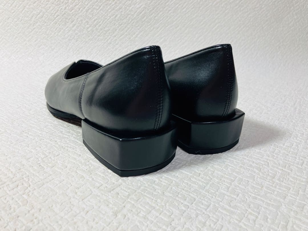 SH83◆新品◆LeTalon 2.5cmスクエアスリットソフトフラット23.0