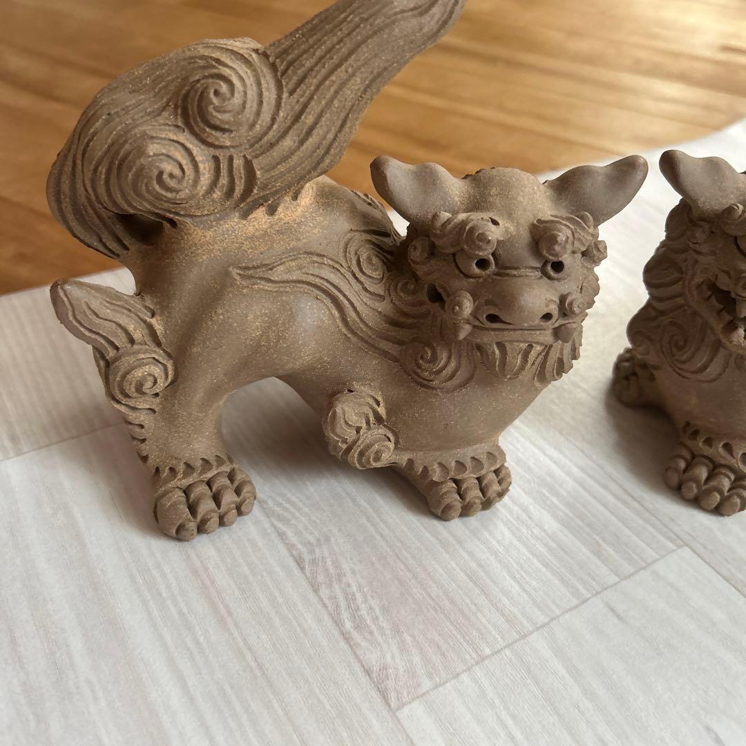 美品　置物、魔除け　沖縄　シーサー　ペア