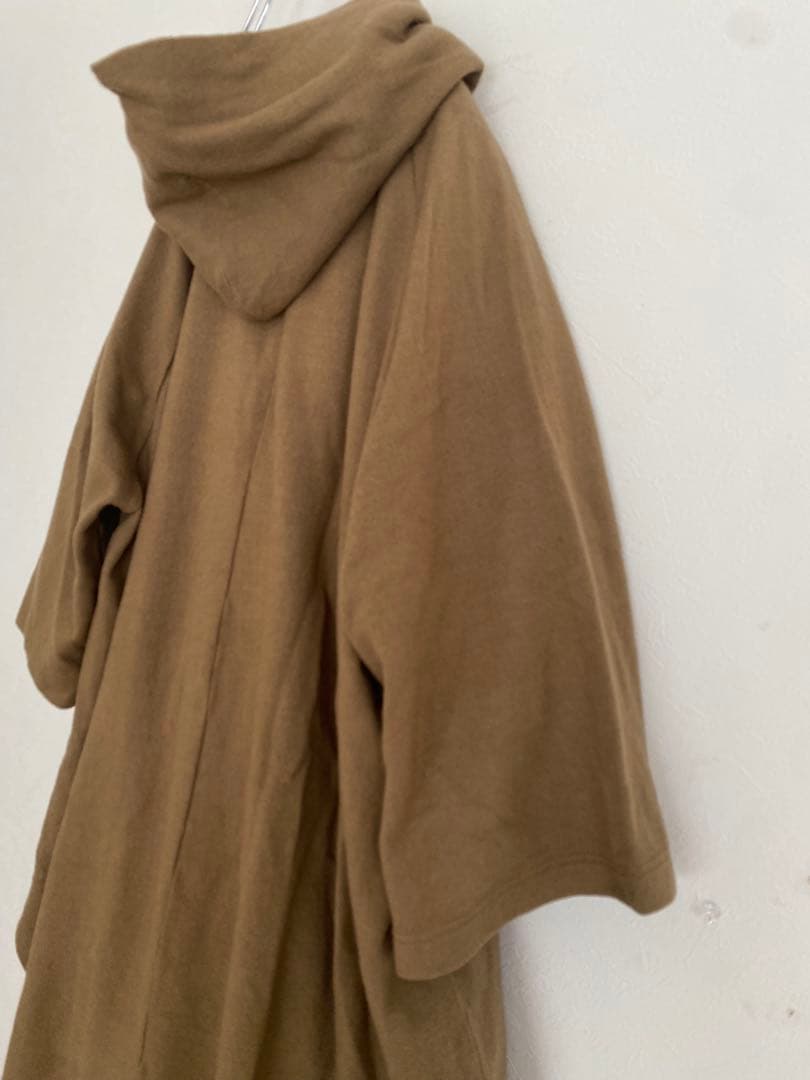 ほぼ未使用　TISSU｜圧縮 ウール ニット ポンチョ コート　ワイド　ベージュ