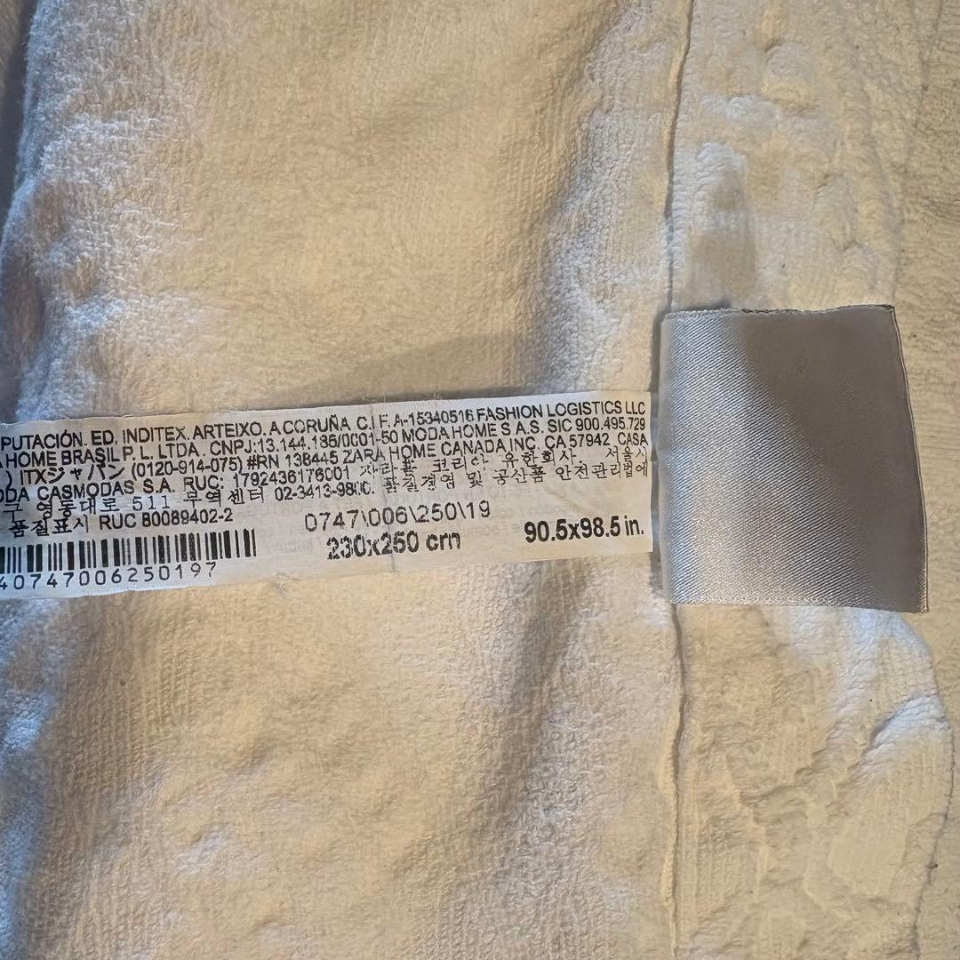 ZARA  ベッドカバー