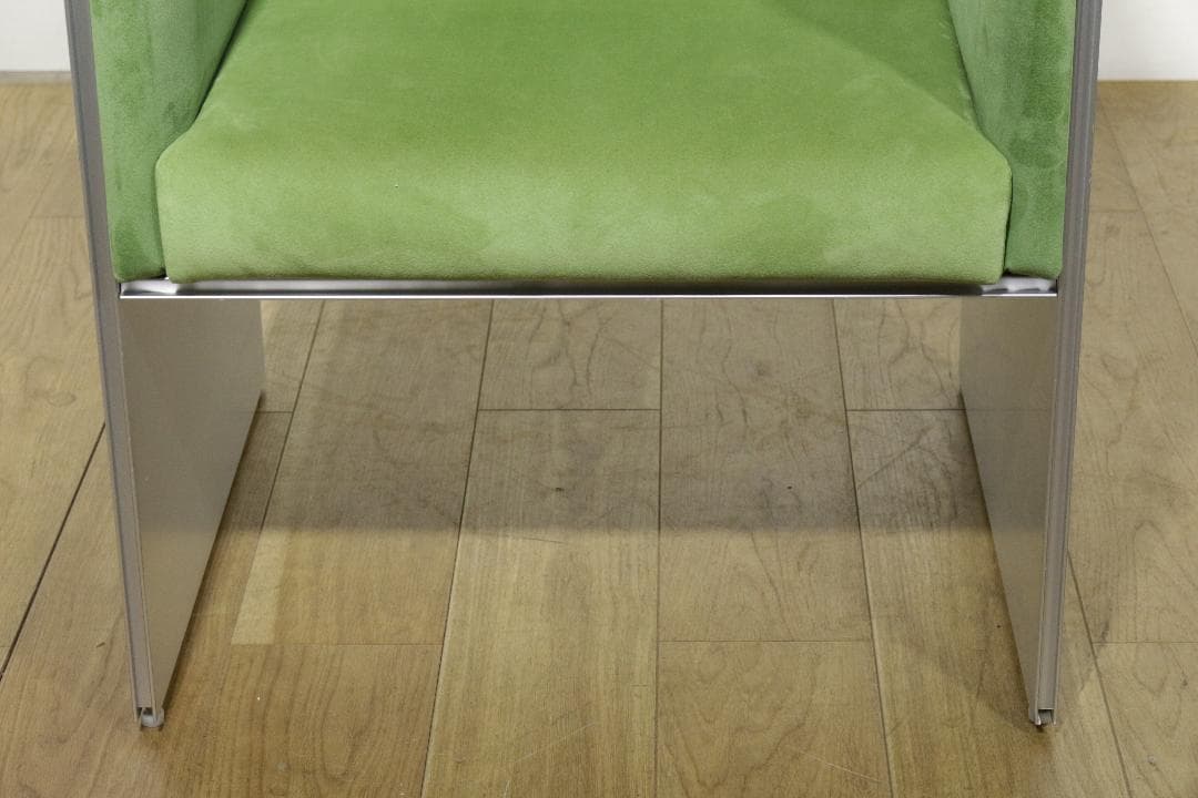 y*u様 Cassinaカッシーナ★スリムソファ★1人掛け★エアーフレーム★２４