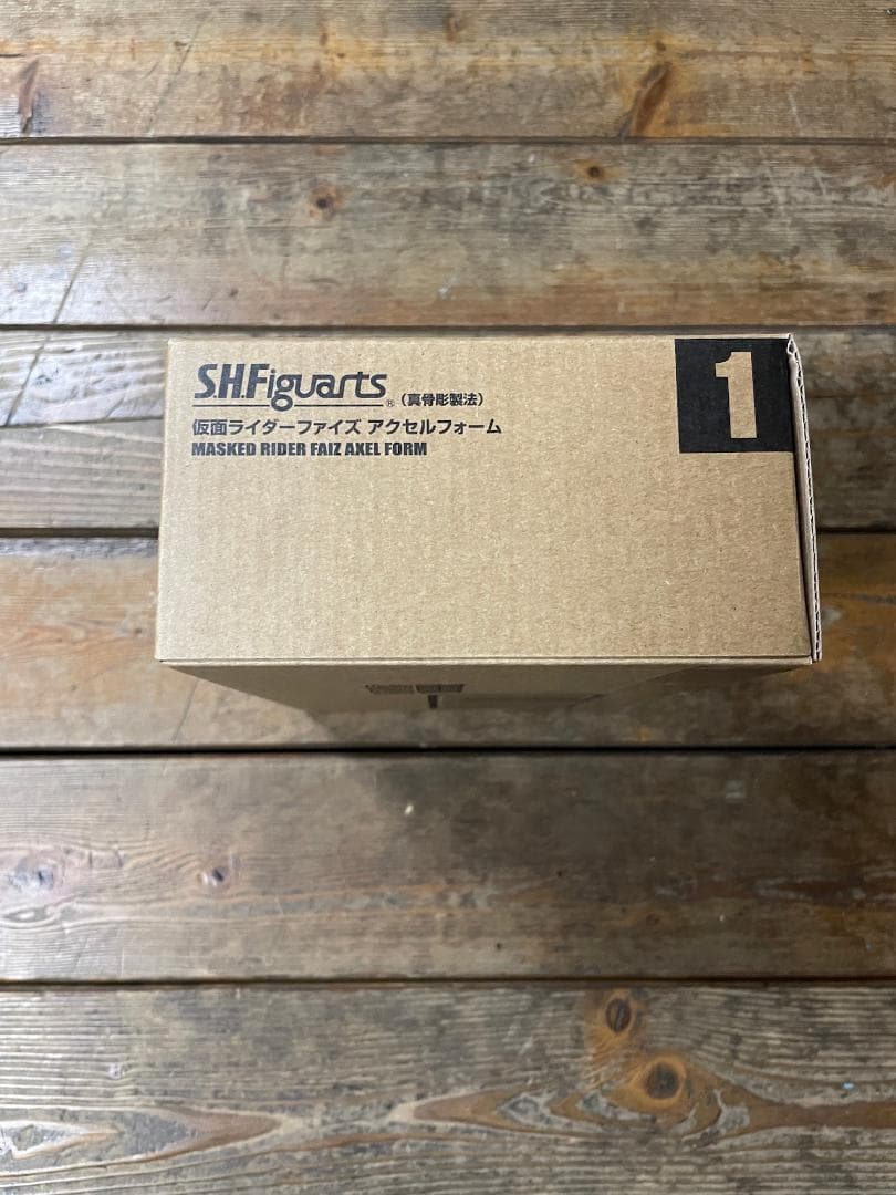 真骨彫製法 仮面ライダーファイズ アクセルフォーム